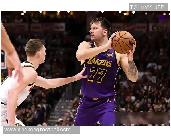 张佳玮评论东契奇防守问题不应一人承担湖人全队得分也需反思